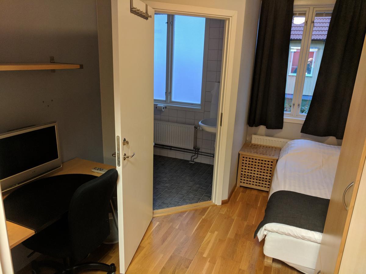 Hotell Haessloe Vasteras Exterior photo